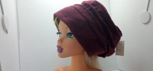 Hat in aubergine - Image 3