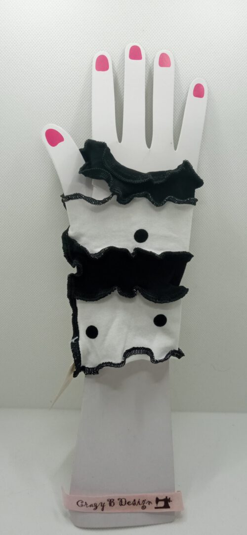 Barret & Arm warmers, Black and white - Image 2