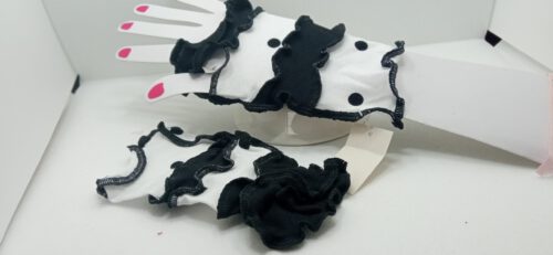 Barret & Arm warmers, Black and white - Image 3