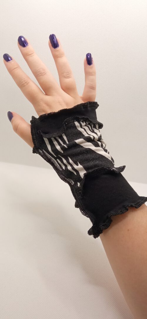 Armwarmers Black and White